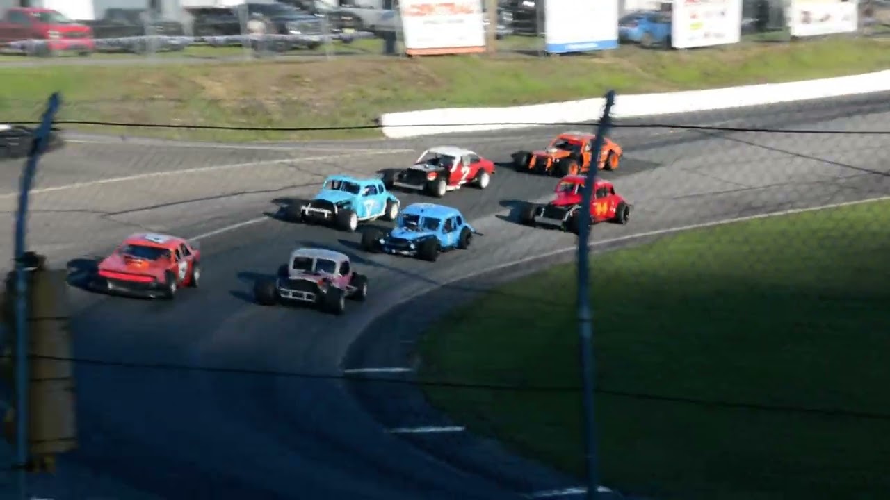 Feature Race Action at White Mountain Motorsports Park