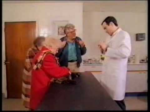 Cat goes apeshit on Rolf Harris