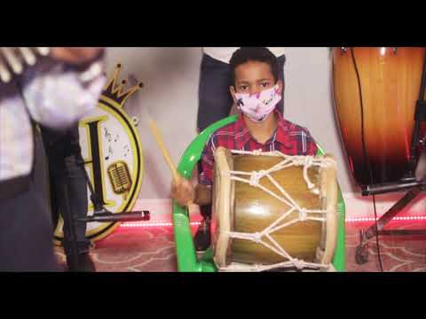 De Que Te Quejas  GRUPO CONTRA LA CORRIENTE (Original)