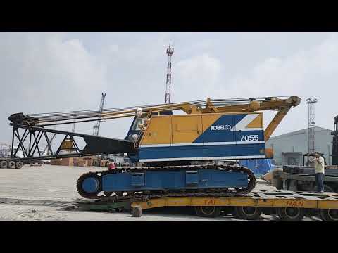 Thủ tục hải quan, vận chuyển cẩu xích KOBELCO 7055 tại cảng Tân Thuận Đông