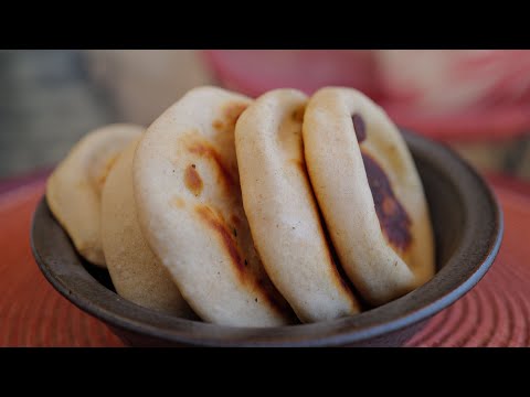 Recette des petits pains à l’ail fourrés au fromage et cuit à la poêle