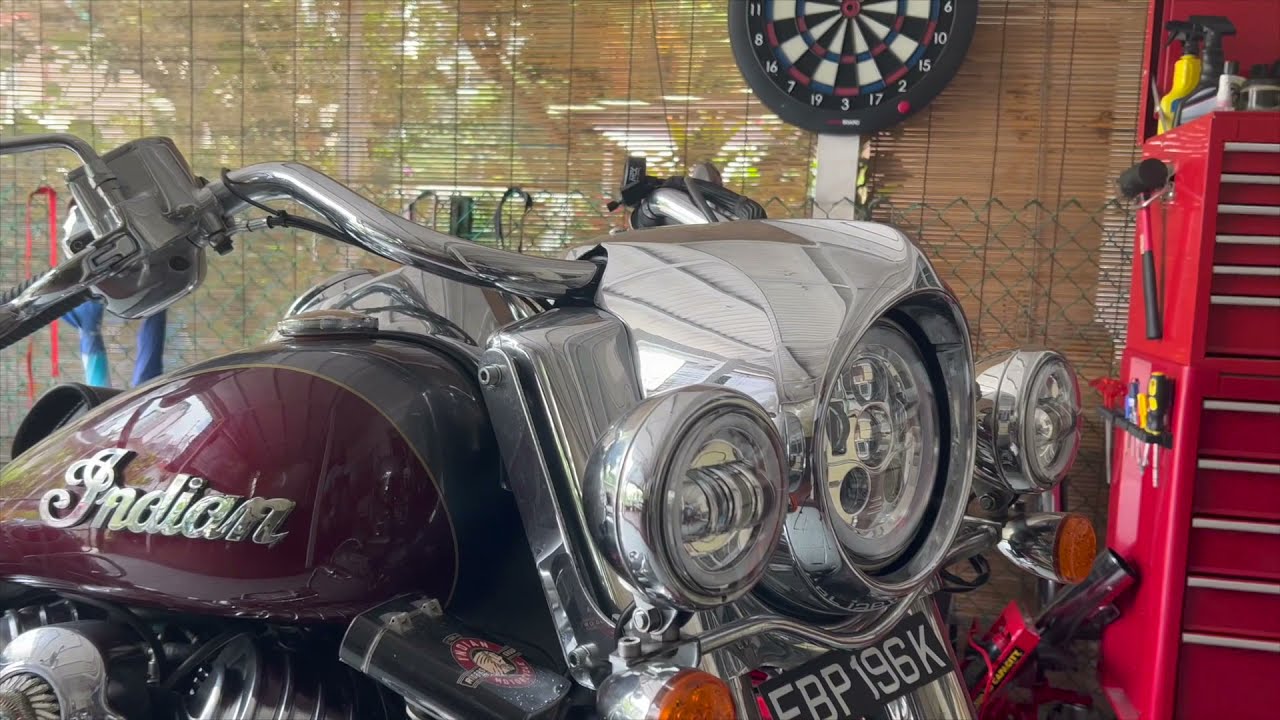 Indian Springfield - How to Remove Headlight & Nacelle
