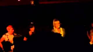 Peach Kelli Pop - "Sailor moon" (live)