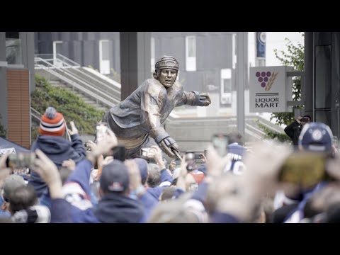 Dale Hawerchuk Statue reveal