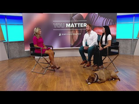 Local nonprofit trains shelter dogs as service dogs and pairs them with veterans - YouTube
