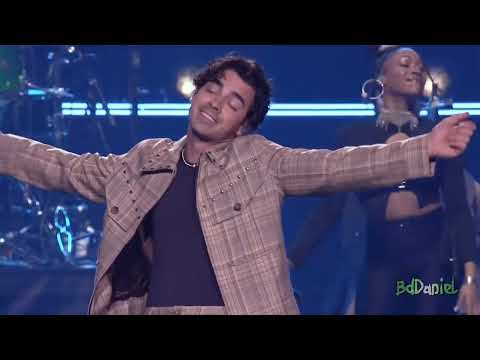 Jonas Brothers - Celebrate! (Live) Newark, New Yersey