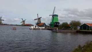 preview picture of video 'A beautiful Dutch windmill Village'