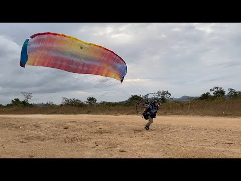 Decolagem Voo 230 de Paramotor IKE Costa - 18/06/22 - capitólio