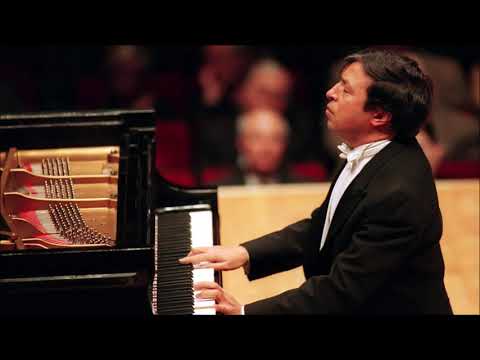 Mozart Piano Concerto No.9 in E♭ K.271 -  Perahia,  Celibidache (Live)