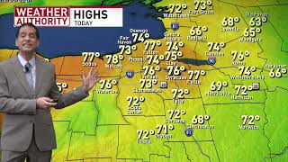 Syracuse reached 77° for the 1st time since October 19th! Lots of hour-by-hour changes are up next!