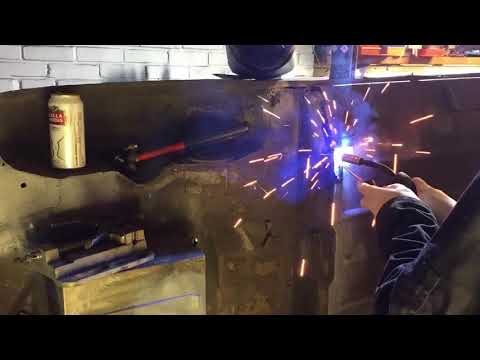 1964 Mk1 Mini Restoration S2 Ep79 - Battery Box