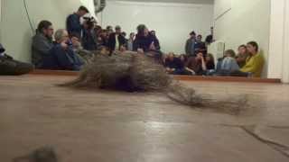 preview picture of video 'Daniel Haeller - Ablegung Nr. 3 - Performance Art in der Teiggi Kriens'