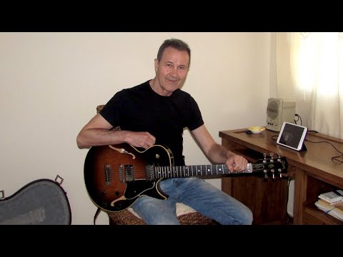 Jazz Guitar soloing - Pattern  Imaj7  bIIIdim7  IIm7  V7 Chords - Diminished scale on chords