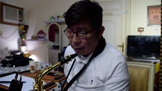 CHRISTMAS IS MY FAVORITE TIME OF YEAR - Kenny Rogers (alto sax cover)