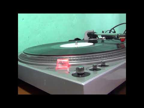 RARA   THROW IT UP Feat IMx and Mila J  vocal