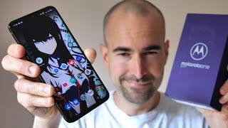 Motorola One Zoom - Unboxing &amp; Full Tour