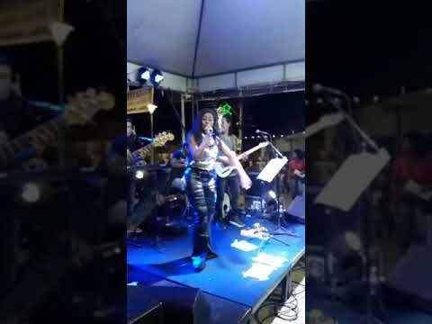 Barracos Cover - Tania Santana