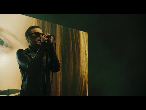 Nocadeň - V nás (Nocadeň v Prahe)