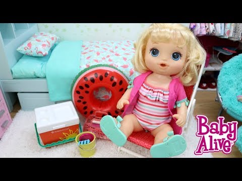 BABY ALIVE OLIVIA VAI PASSAR O DIA NA PRAIA COM A AMIGA Video