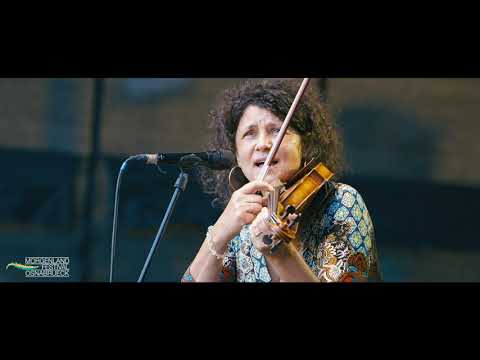 Improvisation on Moravian folk poetry