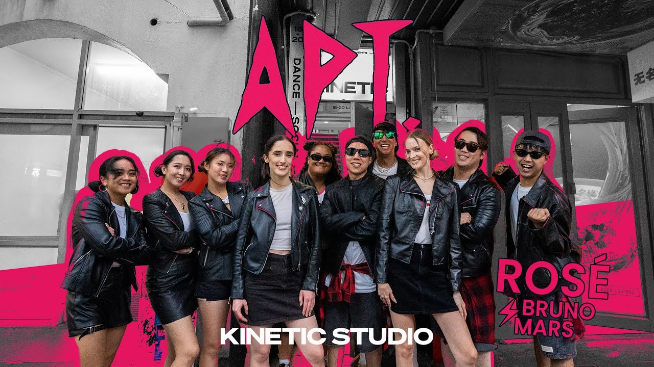 [KPOP IN PUBLIC] ROSÉ & Bruno Mars - APT | KINETIC STUDIO