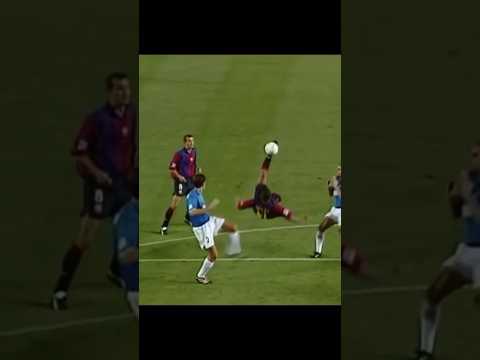 The Best Hat-trick ever from Rivaldo? 🇧🇷 #football #barcelonaplayer #shortsvideo #rivaldo #brazil