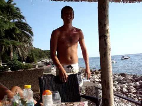 Popi Divine disco dancer