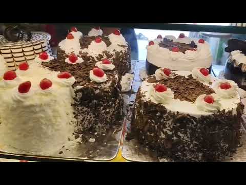 top beautiful cake @ bittu iceland @beautiful chocolate cake .