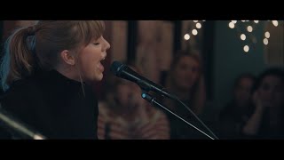 Taylor Swift - Better Man Bluebird 2019 live