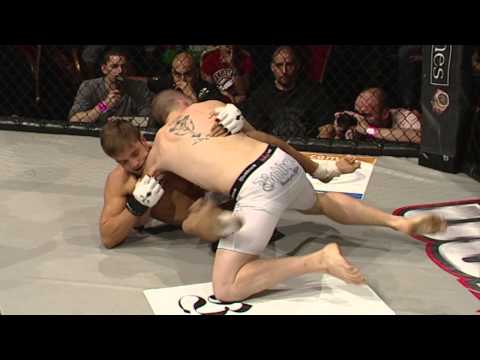 Alfie Davis v Aaron Brett UCMMA 40