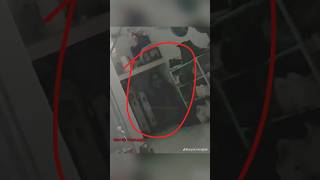 Download lagu DON'T WATCH ALONE IF YOU DON'T HAVE BIG GUTS❗️😱 #trending #shorts #creepy #horror #scary mp3