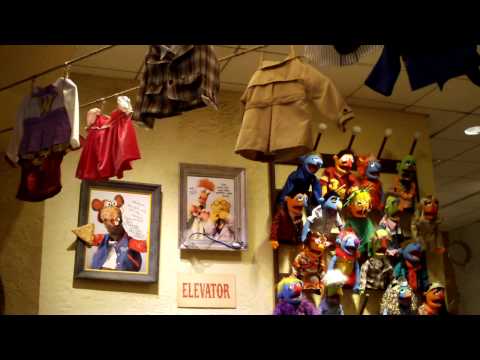 Muppet Whatnot Clothesline