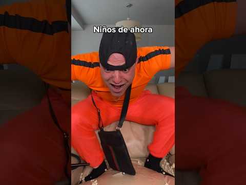 Niños de ANTES vs AHORA viendo la tele 📺😂 #memes #tiktok #tiktokshorts #youtubeshorts #humor