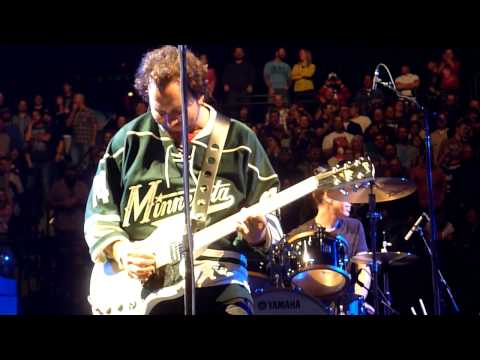 Pearl Jam "Setting Forth" Saint Paul,Mn 10/19/14 HD