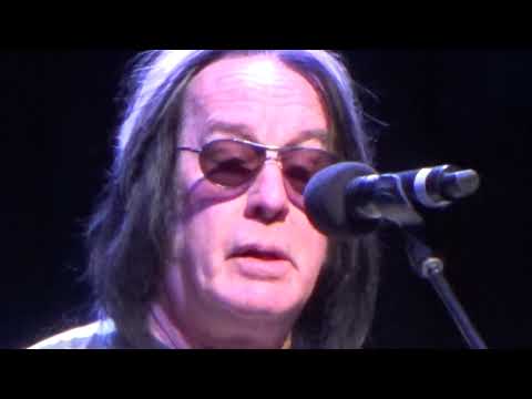 TODD RUNDGREN, DENNY LAINE, JOEY MOLLAND, CHRISTOPHER CROSS Live, The Wellmont, Montclair, NJ 3/1/22