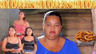 Download lagu Two young people did not pay what they made for dinner, they paid less mp3