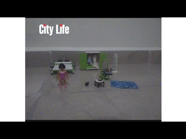 Vídeo relacionado con PLAYMOBIL City Life 9271 Dormitorio, A Partir de 4 años
