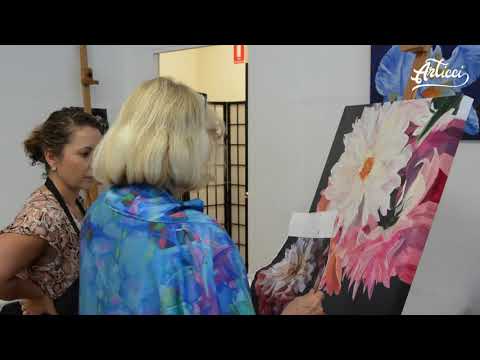 Articci Art Workshops - Close Focus Flower Painting