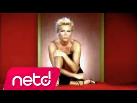 Fulden Uras - Arada Bir