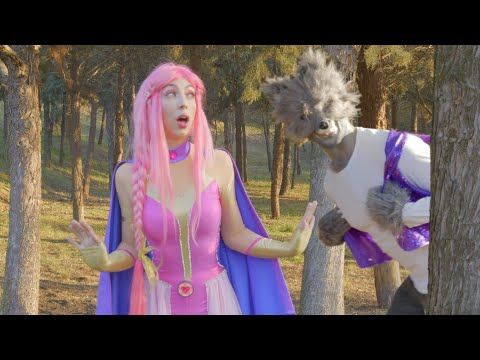 Luli Pampín - JUGUEMOS EN EL BOSQUE🐺🐺 - Feat. Peques de Lets move 💜