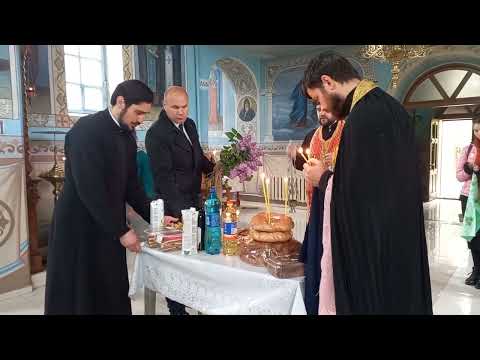 9 Mai!Biserica si Primaria au facut un parastas de pomenire a ostasilor cazuti pe cimpurile de lupta