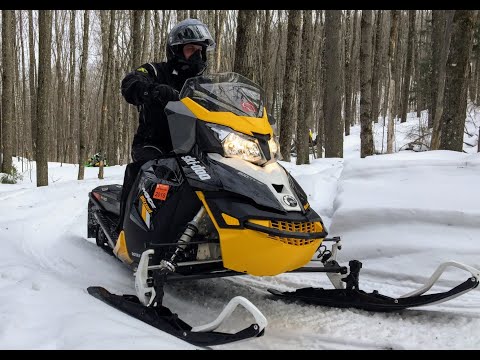 Runamuk Rides - northern Wisconsin snowmobile excursions