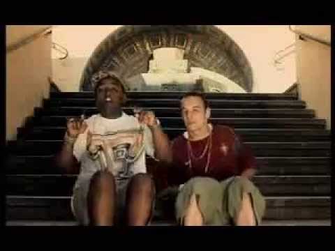 Franky Kubrick feat. Fetsum - Du Bludest Voll