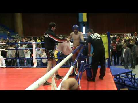 Роман Маилов vs испания. Чемпионат Мира по кику WPKA 2011