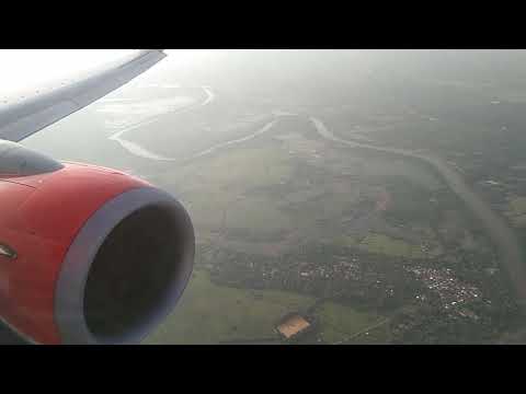 Lion Air B737 pousando no aeroporto de Ubon Ratchathani