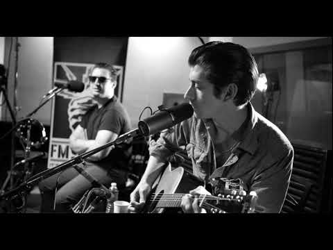 Mad Sounds (Acoustic Version) - Arctic Monkeys