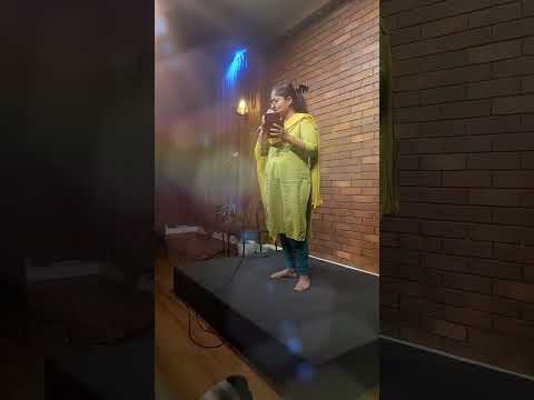 Thejaswini Hukunda vachari