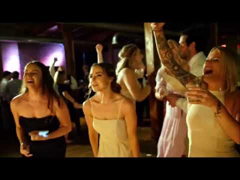 Q It Up Sounds & Entertainment - DJ & Photobooth video.