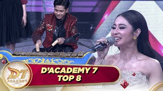 Download lagu Multitalenta! Valen Iringi 'Sekuntum Mawar Merah' dengan Klenang! | D'Academy 7 Top 8 mp3 Download lagu Multitalenta! Valen Iringi 'Sekuntum Mawar Merah' dengan Klenang! | D'Academy 7 Top 8 mp3