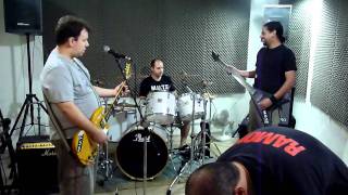 M.U.T.E - Redenção - O Toco (Cover Raimundos)